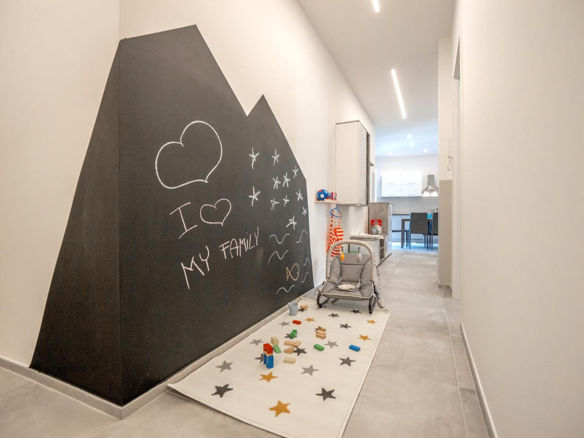 Babyaccomodation Family Bright Pietra Ligure Exterior foto